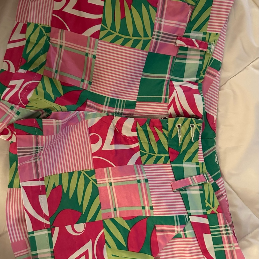Loudmouth Ladies size 8 mint Julep Shorts